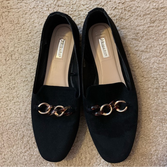 PRIMARK. Flat shoes with Turtle/Gold buckle. Black suede look. 10M. - Picture 5 of 7